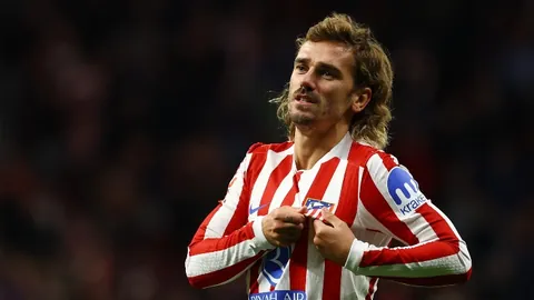 莱万脚踝骨折严重，波兰队医信心满满盼其回归国家队赛事